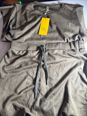 GG Collection Olive Green Drawstring Skirt Set VERY SOFT